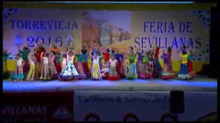 Actuación del Centro de Danza Lola Morales y Arantxa Blanco